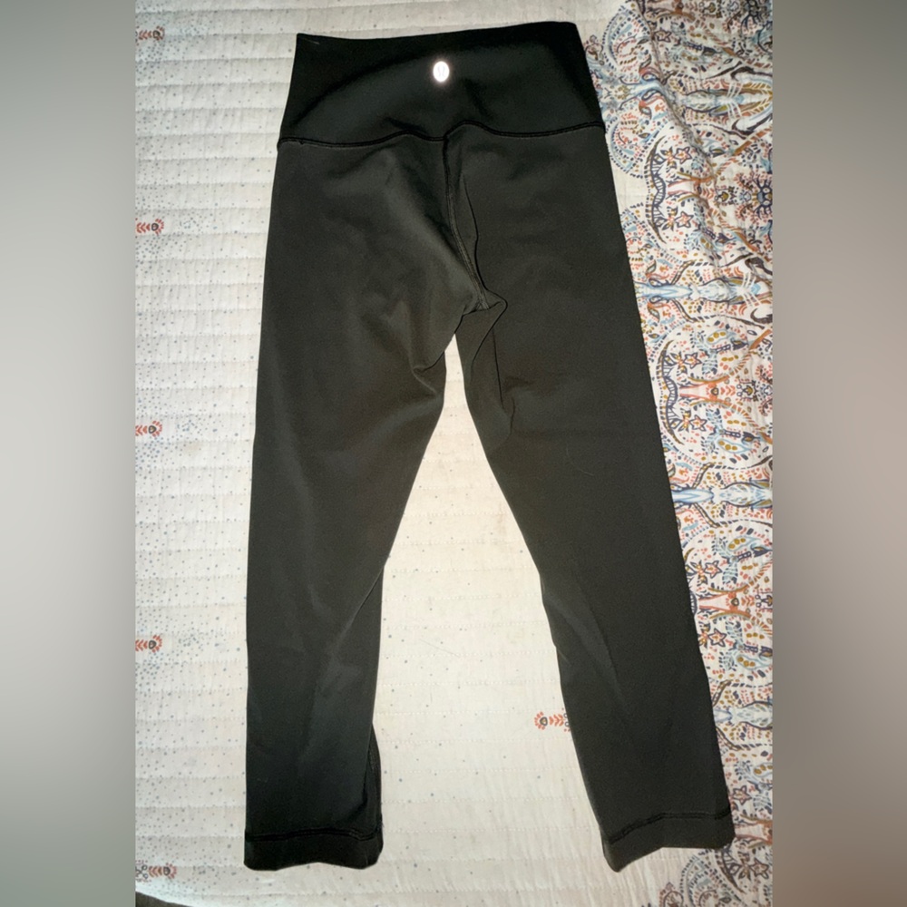 Green Lululemon Crop Leggings